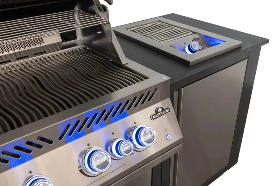 Napoleon Oasis Compact Buitenkeuken - 700-Series 32" RVS Inbouw