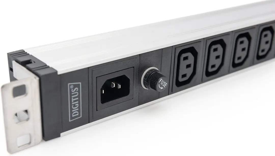 Digitus DN-95429 Energiedistributie 9-voudig 1U