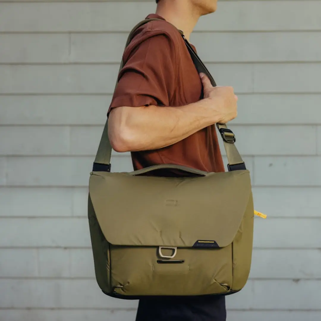 Peak Design Everyday Messenger 13L - Olijfgroen