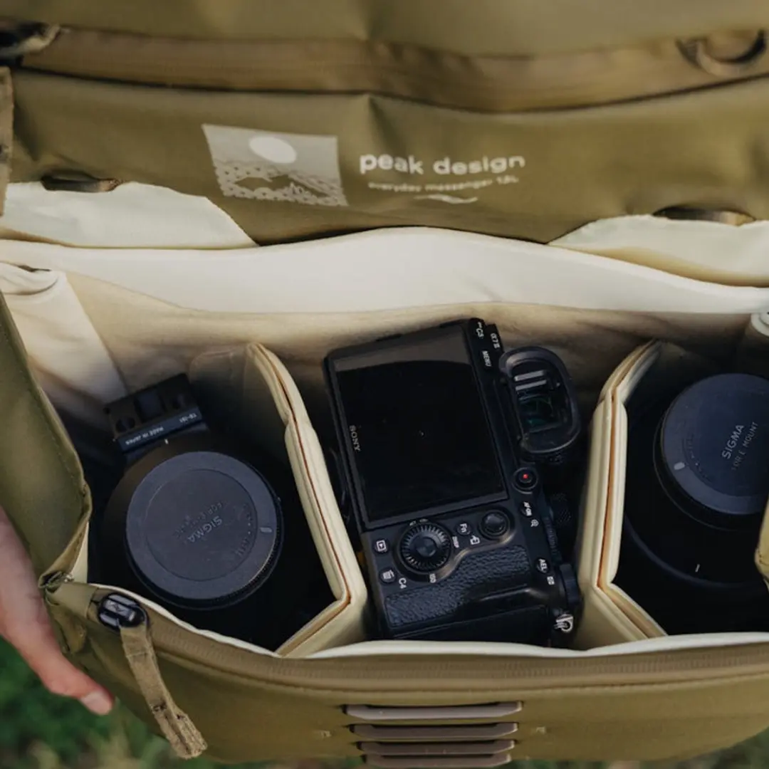 Peak Design Everyday Messenger 13L - Olijfgroen