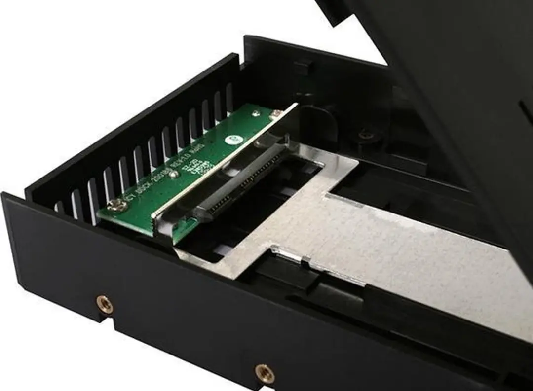 Icy Dock MB882SP-1S-1B 2,5" SSD Behuizing - Zwart