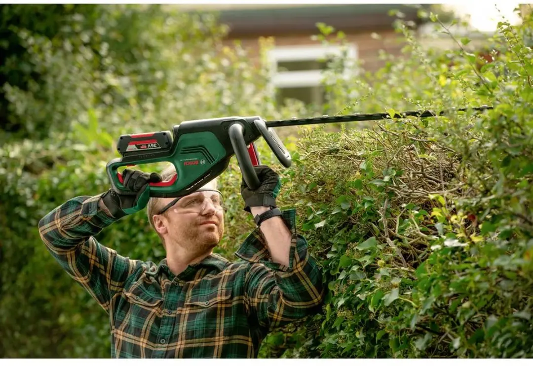 Bosch AdvancedHedgeCut 36V-65 Heggenschaar - 2,0 Ah Accu
