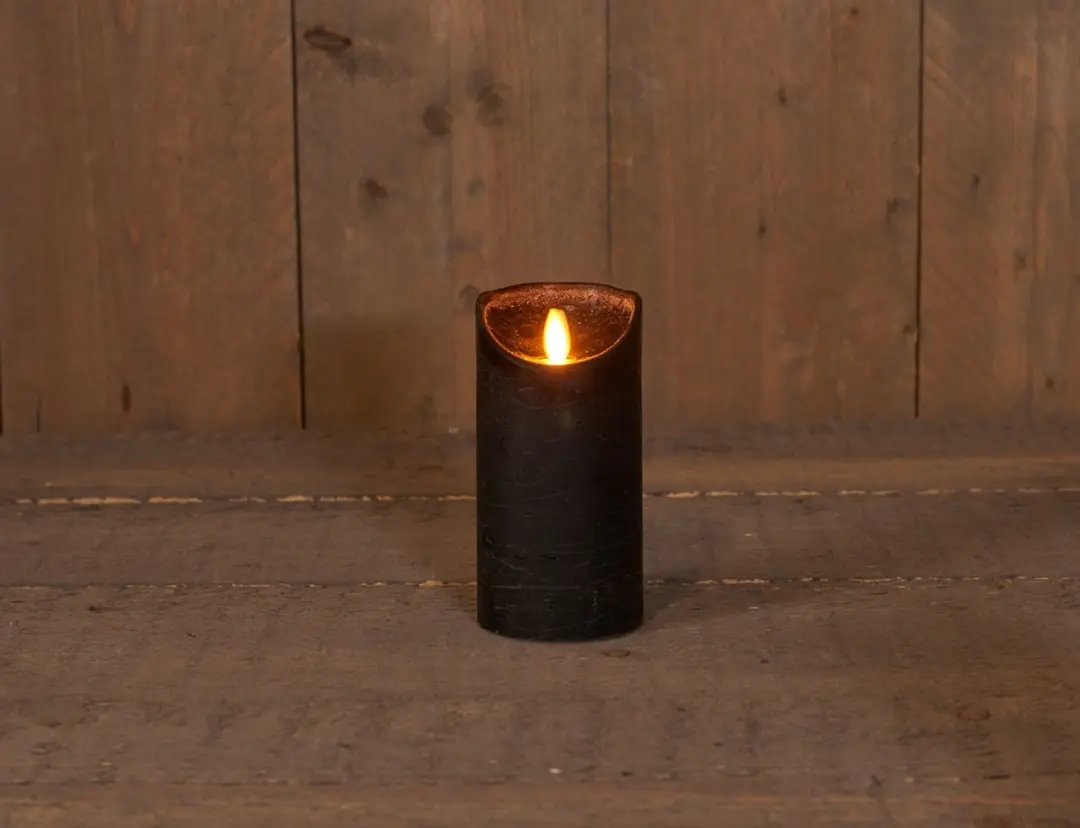 Anna's Collection LED Kaars Zwart H15xD7,5cm - Warm wit licht