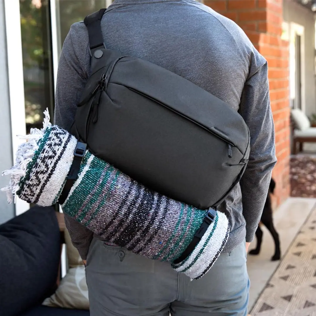Peak Design Everyday Sling 10L v3 - Zwart