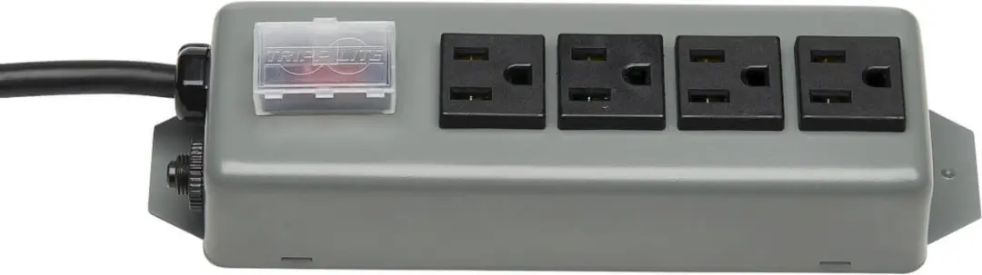 Tripp Lite UL603CB-6 Powerstrip - Zwart