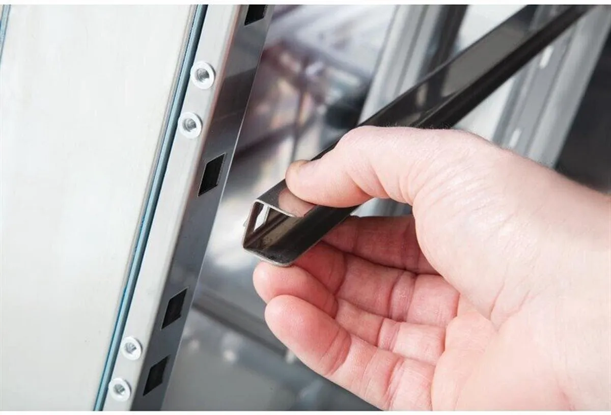 Polar Gekoelde Onderkast 3-Deurs - GN 1/1 - 317L - Geforceerd DA463 - Horeca & Professioneel