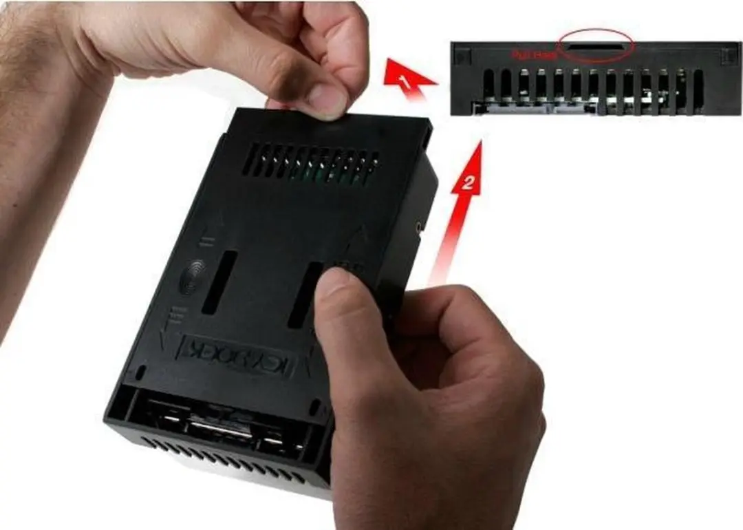 Icy Dock MB882SP-1S-2B 2,5" SSD Behuizing - Zwart