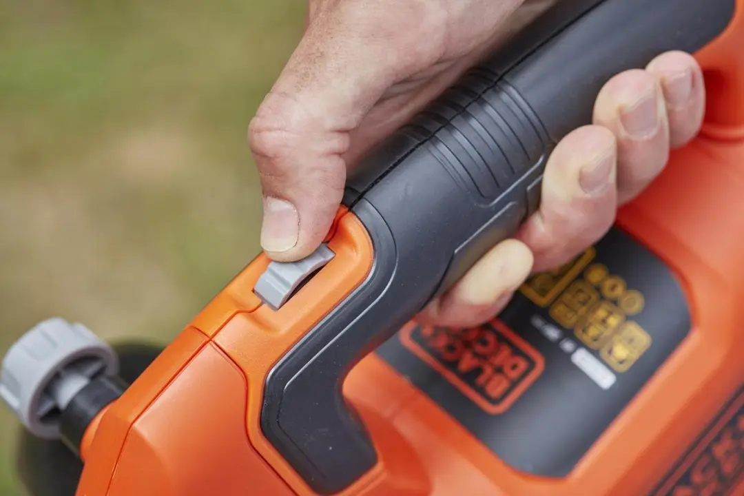BLACK+DECKER BCBLV3625L1-QW 36V Bladblazer - 270 km/h - 72L