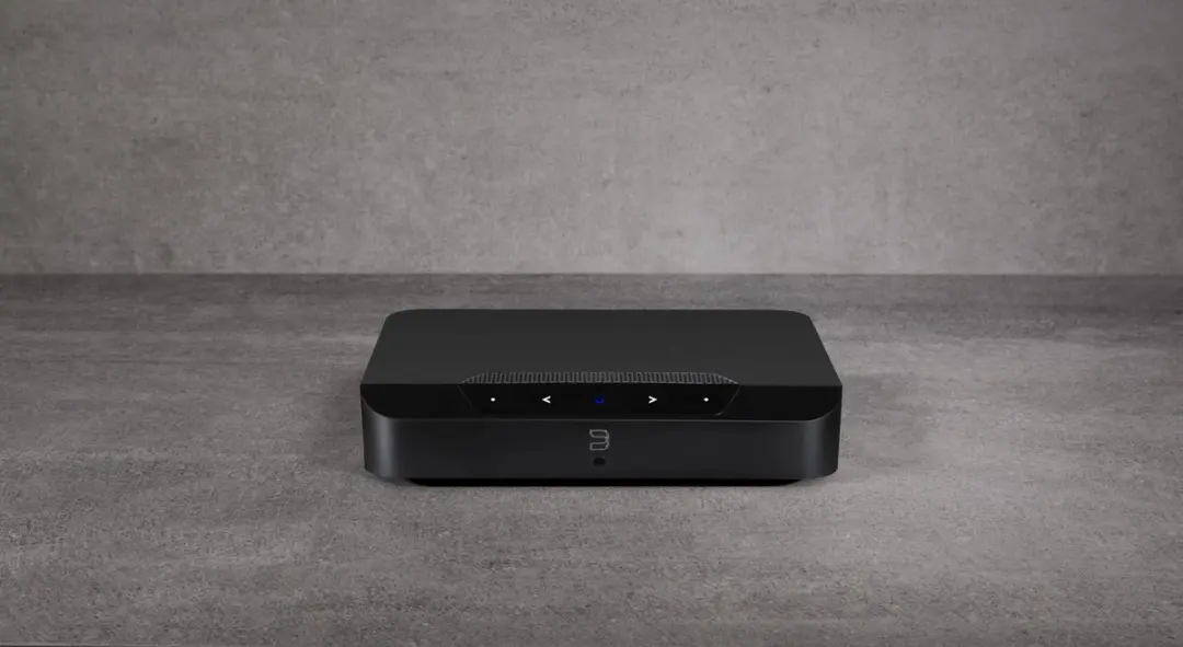 Bluesound Node N230 Powernode Edge - Zwart