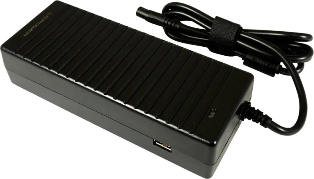 LC-Power LC-NB-PRO-120 Netvoeding 120W - Zwart