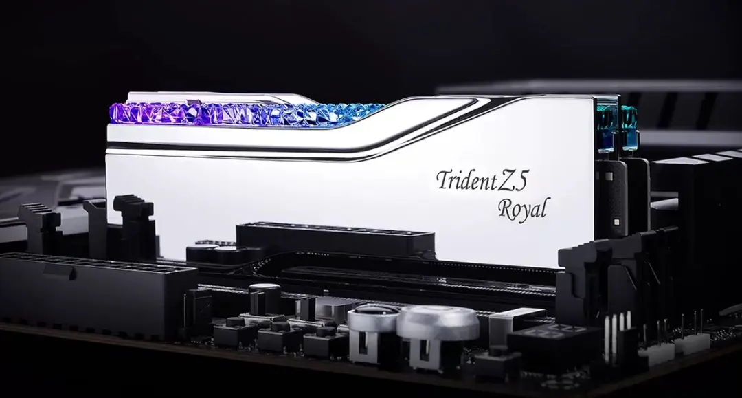 G.Skill Trident Z5 Royal F5-7200J3445G16GX2-TR5S DDR5 32GB (2x16GB) 7200MHz