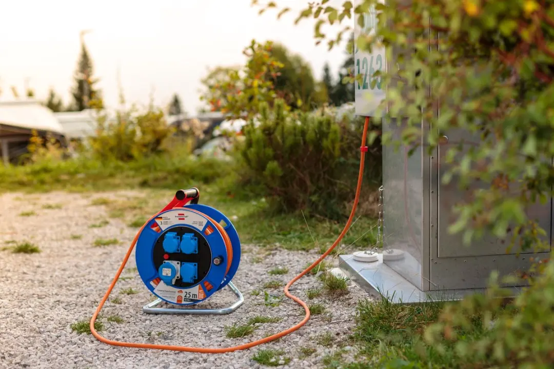 Brennenstuhl Camping Kabelhaspel 25m Oranje - 3500W