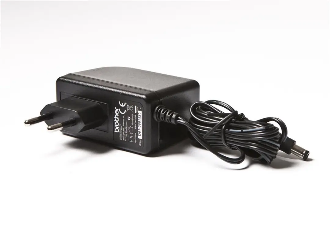Brother ADE001EU Netvoeding voor labelprinter