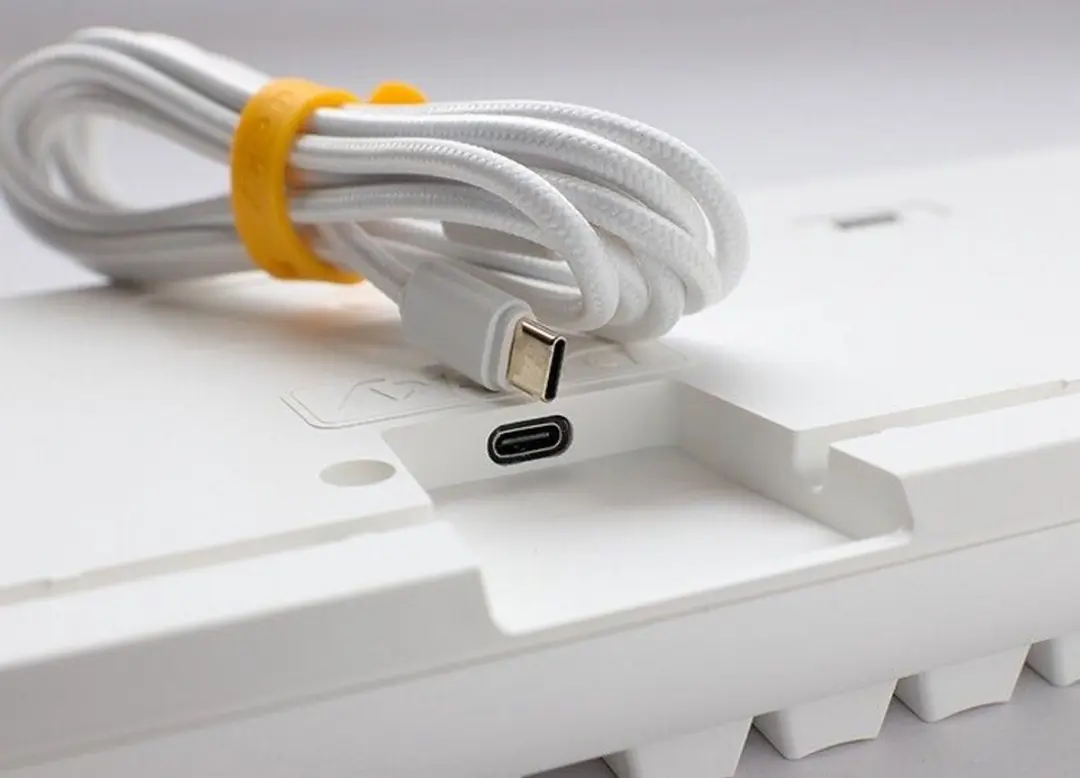 Ducky One 3 Daybreak - Cherry MX Red - Wit - 108 Toetsen
