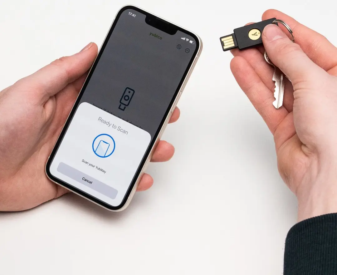 Yubico Security Key NFC 5060408465295 - Zwart
