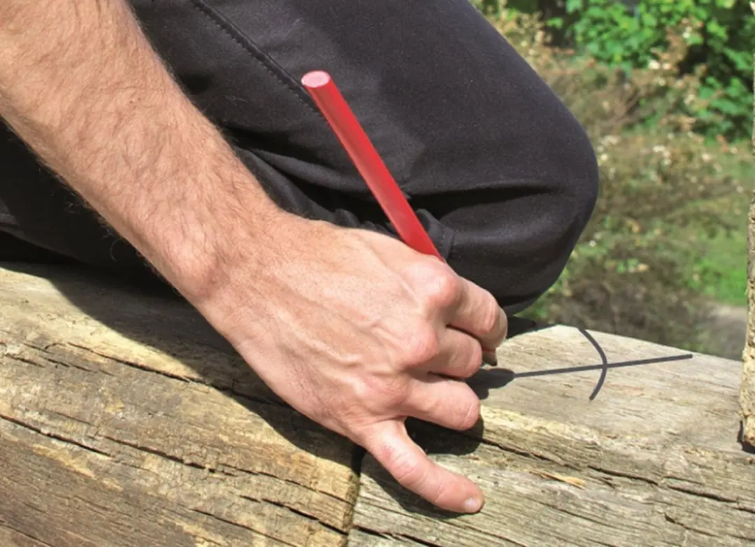 Pica Timmermanspotlood 24cm - 100 Stuks - Rood