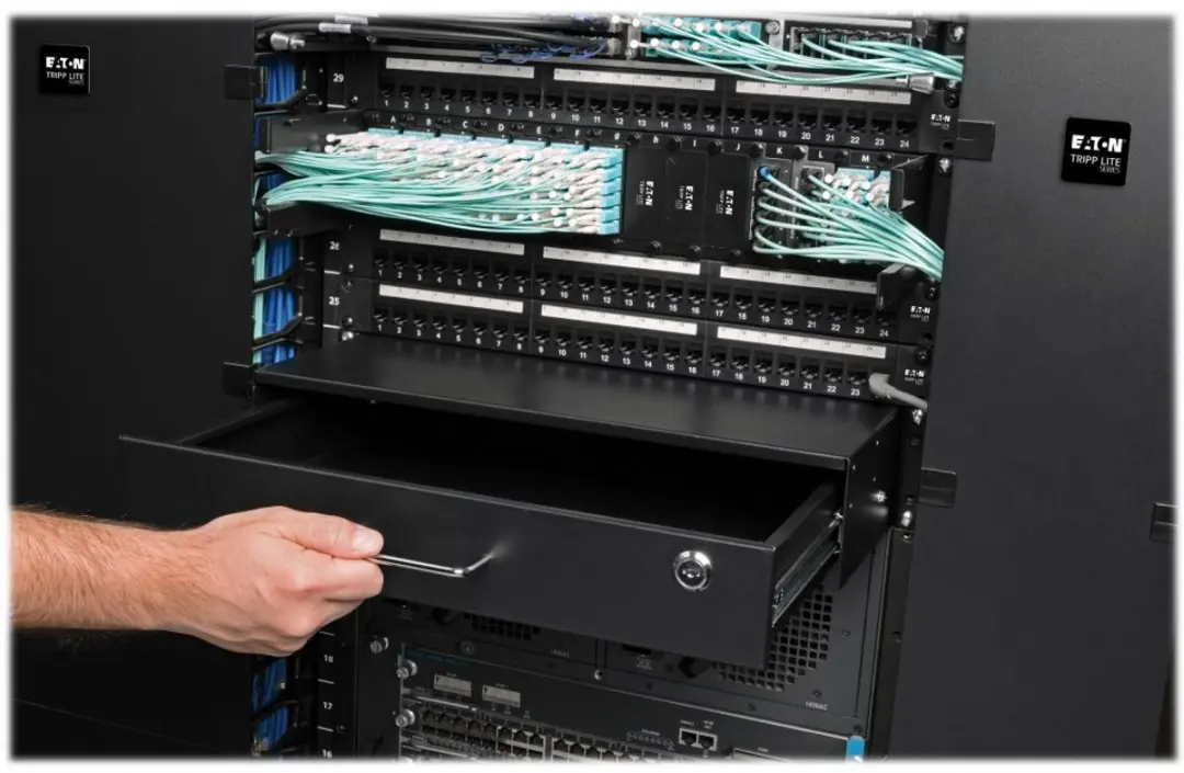 Tripp Lite SRDRAWER2U Rackkast - Zwart
