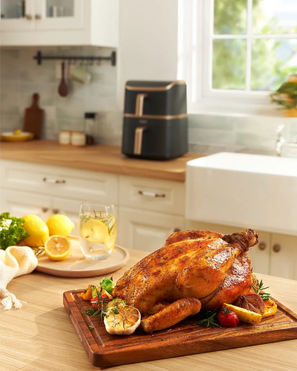 Cosori XXL Airfryer Turbo Tower Pro 10.8L - 7 Programma's - Zwart/Goud