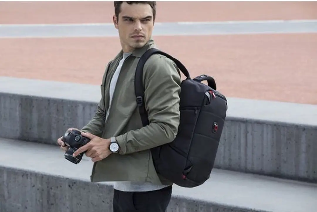Wenger TechPack 35,6cm Rugzak 14" - 3 Vakken - Zwart