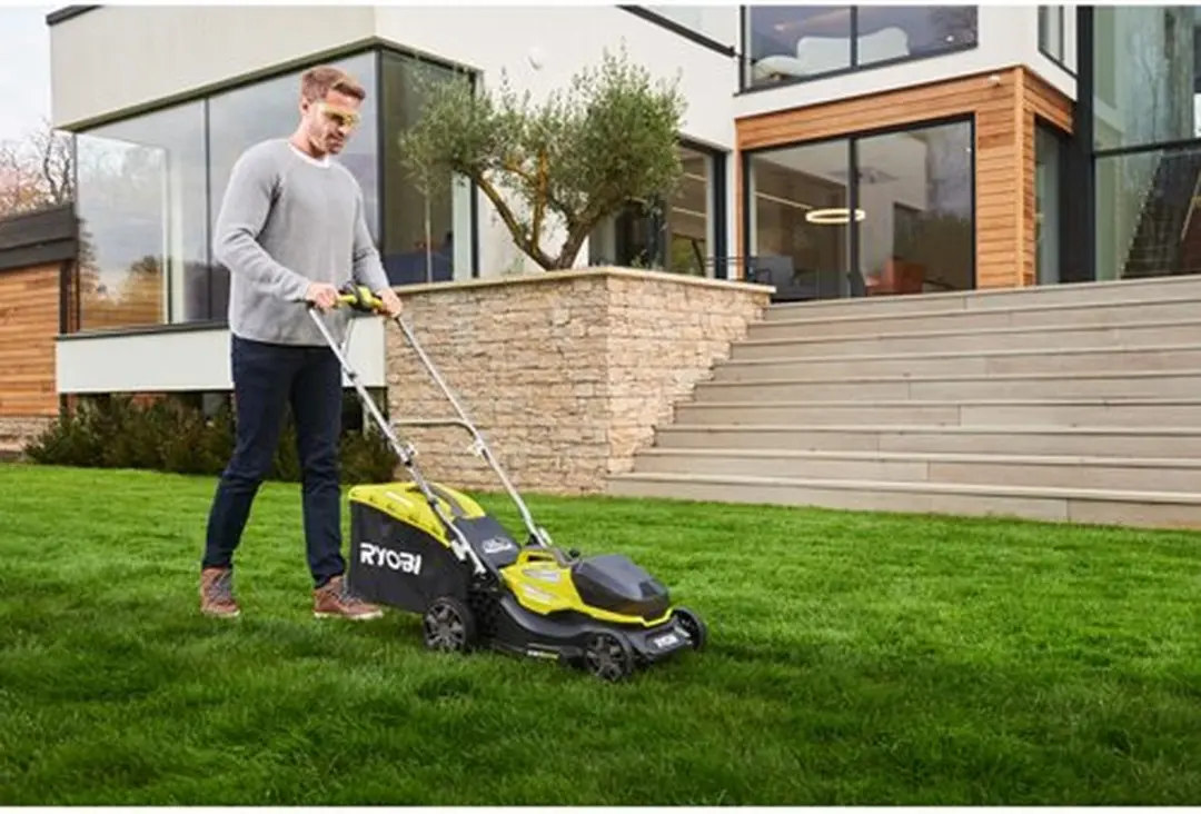 Ryobi ONE+ RY18LMX37A-0 Grasmaaier 37cm