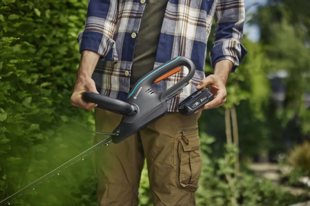 Gardena EasyCut 55 Accu Heggenscharen 17mm - 2000mAh - afbeelding 6 van 6