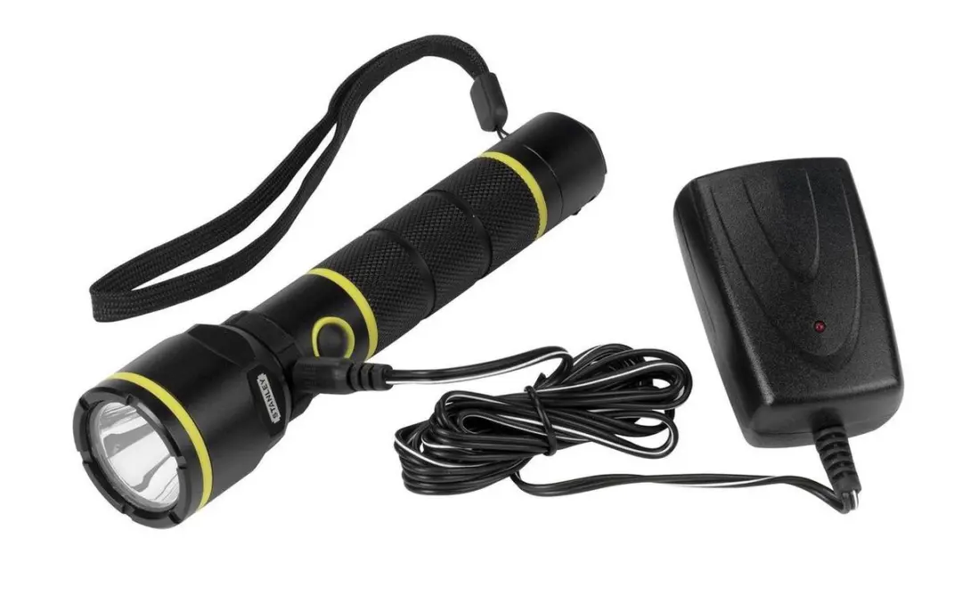 Stanley FatMax Herlaadbare Zaklamp - Zwart - afbeelding 4 van 6