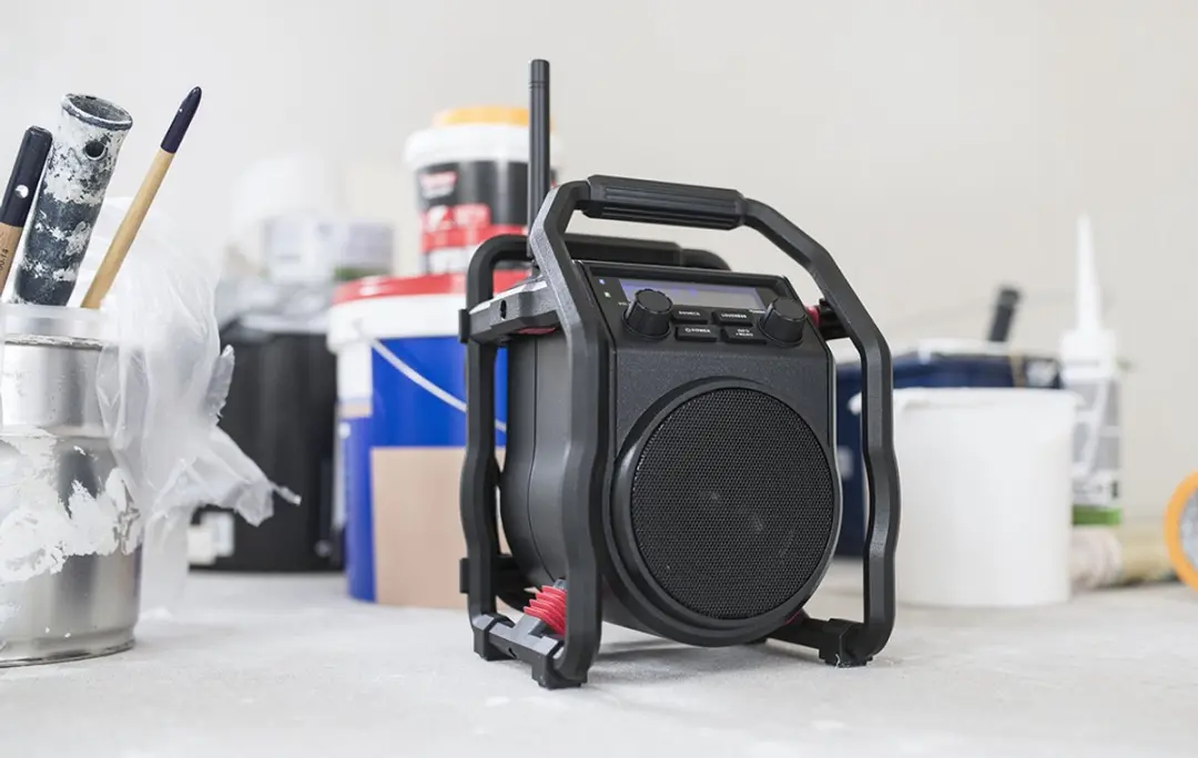 PerfectPro UBOX400R Bouwradio - 7W - Zwart