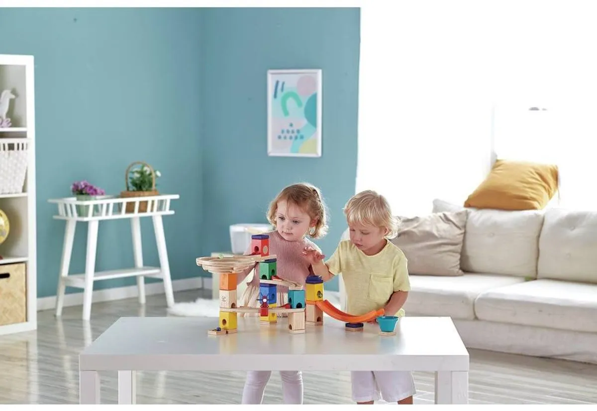 Hape Mega Skatepark 309112 - Speelgoed - Veelkleurig