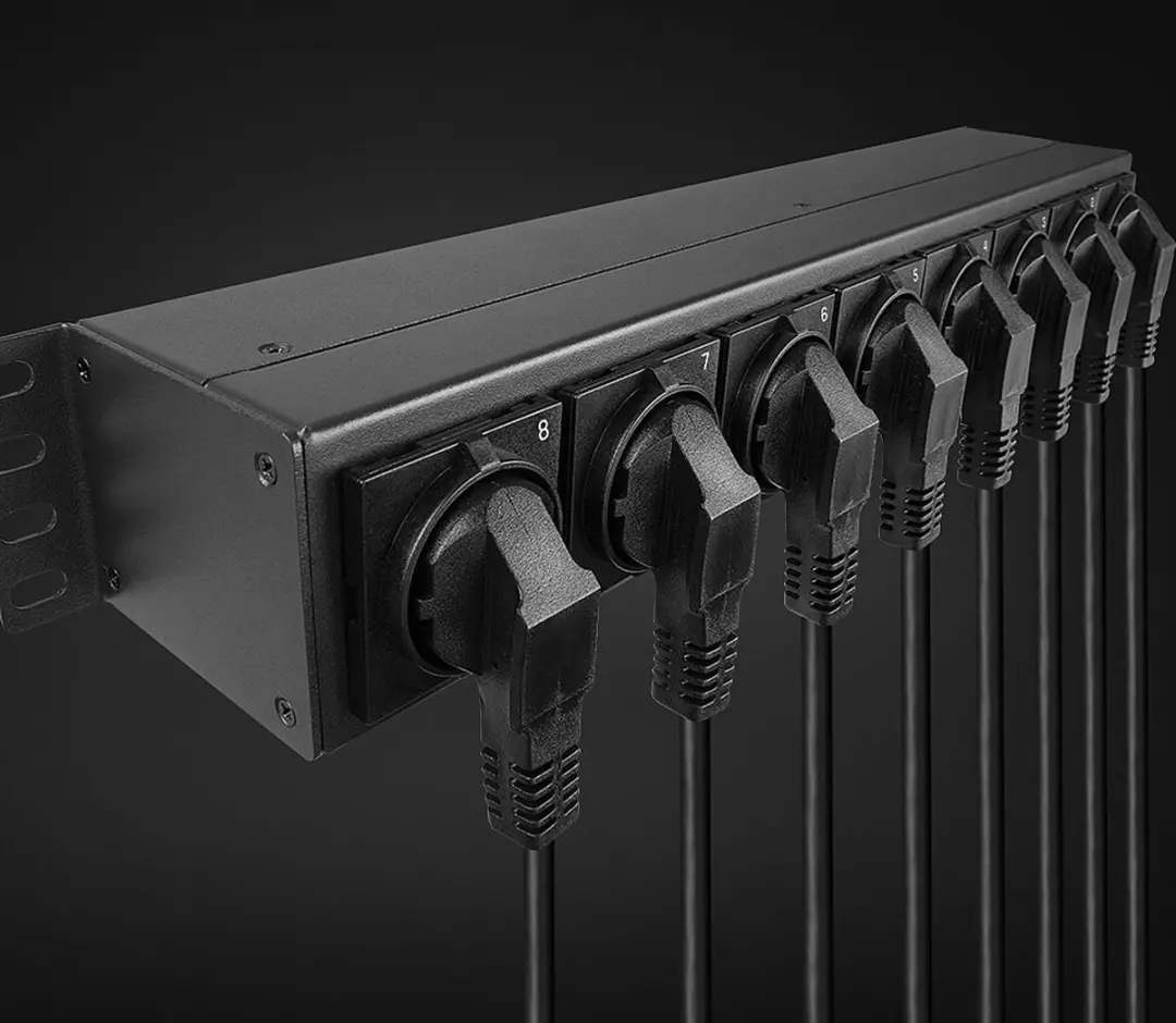 Lindy 73025 Energiedistributie 8x AC