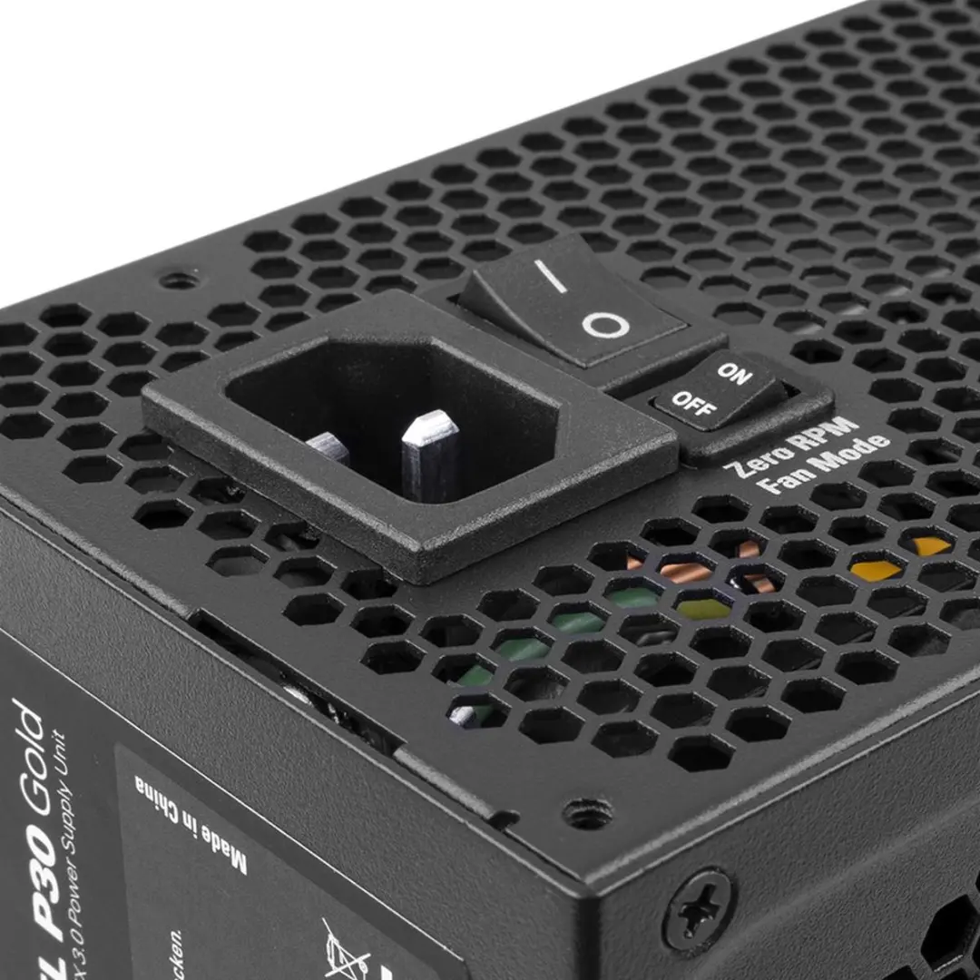 Sharkoon Rebel P30 Gold 1300W Voeding - Modulair - 1300W - Zwart