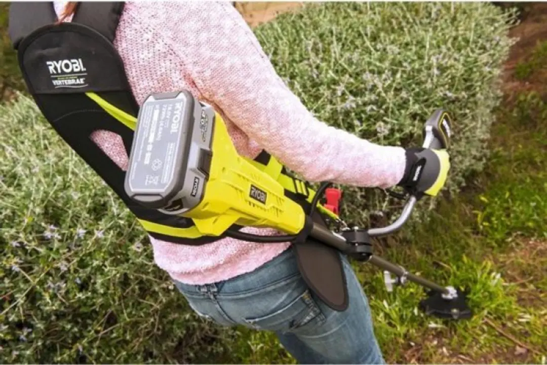Ryobi ONE+ RBC18X20B4F Bosmaaier 20cm - 4.0Ah