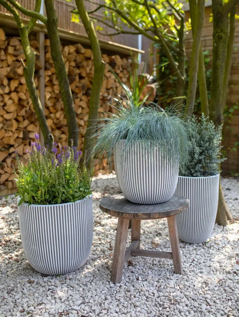Capi Europe Groove NL Bloempot 47L - Ivoor