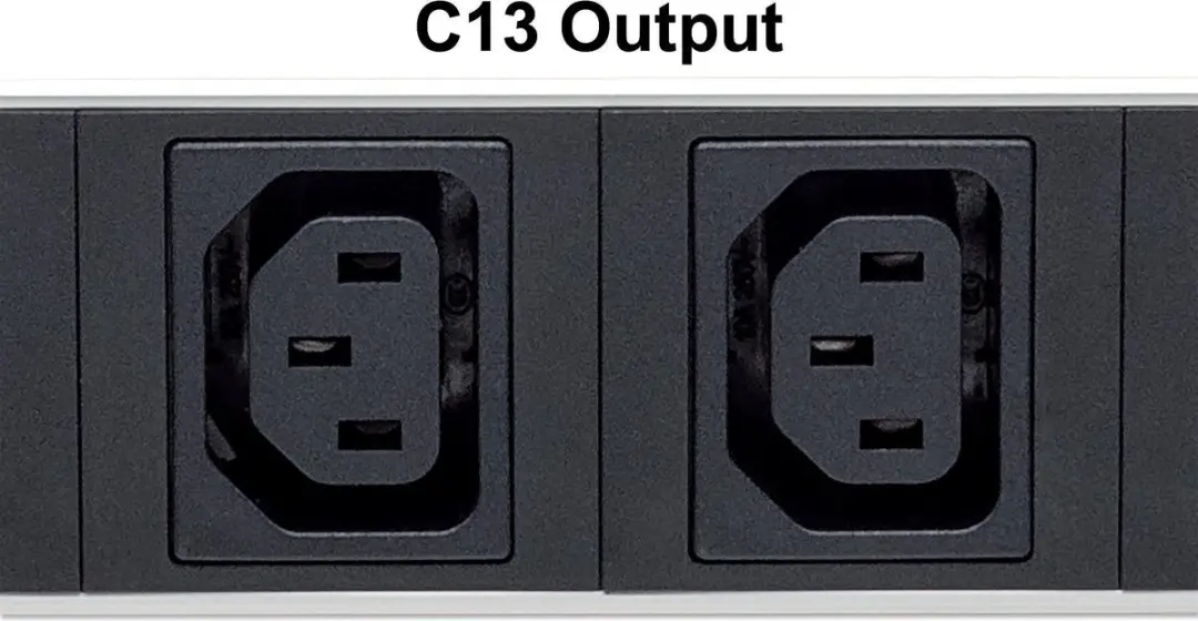 Intellinet 19" PDU 8x C13 - Zwart