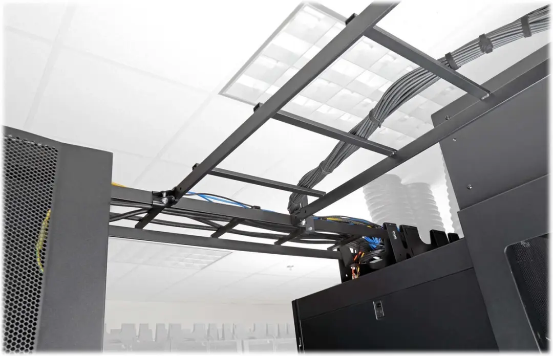 Tripp Lite SRCABLELADDER18 Rack-accessoire - Zwart