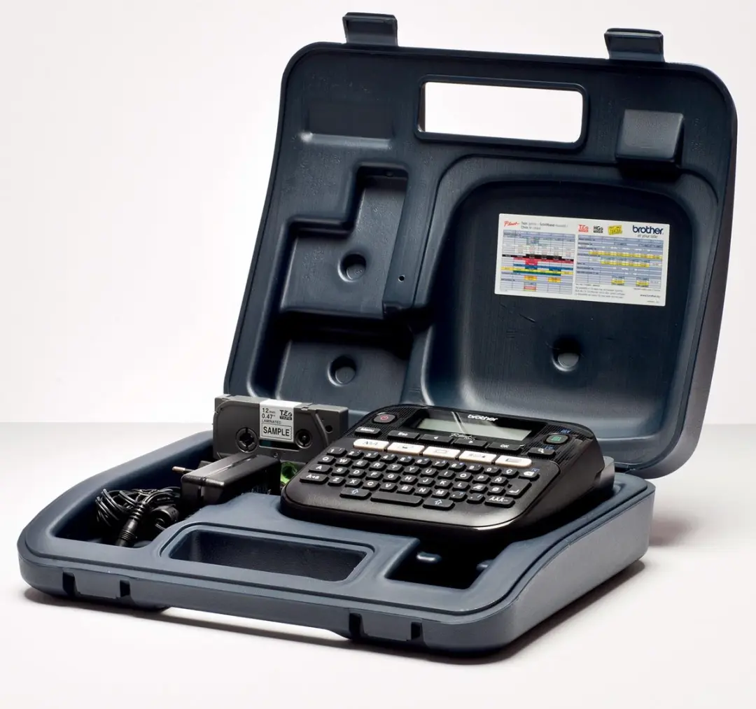 Brother PT-D210VP Thermische Labelprinter - QWERTY - Zwart