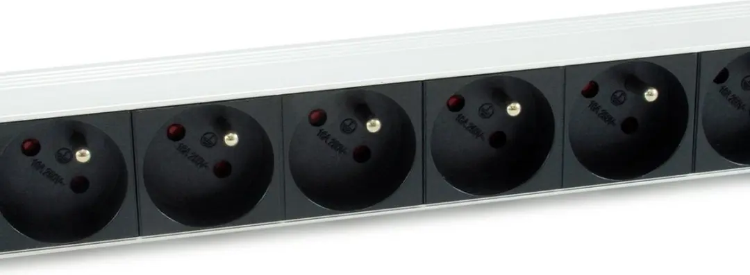 Equip 333313 Energiedistributie 8 AC-uitgangen 1U - Tweekleurig