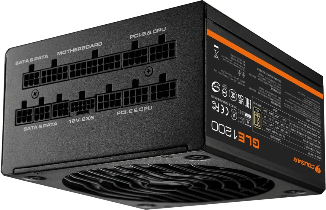Cougar GLE Serie 1200W Voeding 31GF120001P01 - Zwart