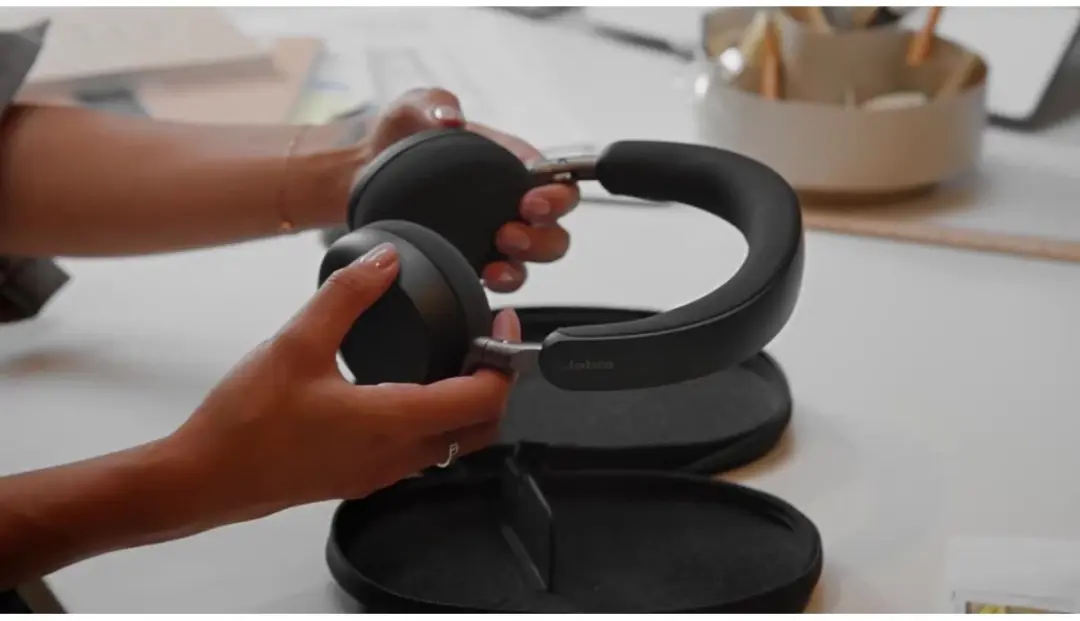 Jabra Evolve3 85 UC USB-A - Zwart - met laadpad - afbeelding 5 van 6