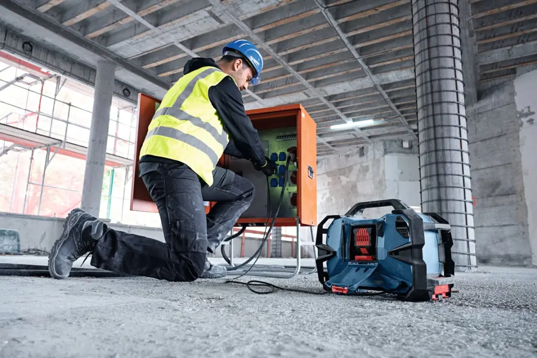 Bosch Professional GPB 18VH-6 SRC Radio - Blauw - afbeelding 4 van 6