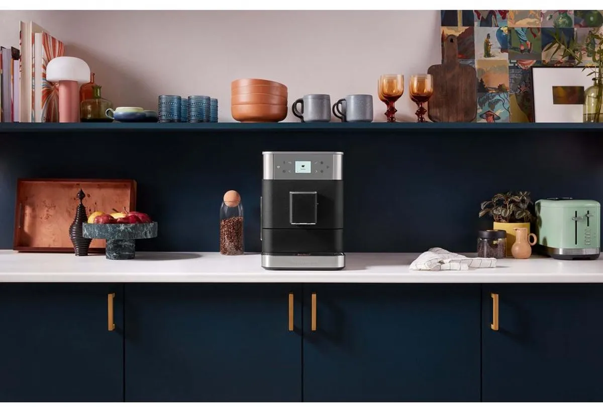 KitchenAid Volautomatische Espressomachine KF6 - koffiemachine met 15 receptopties en automatische melkopschuimer - Vulkaanzwart