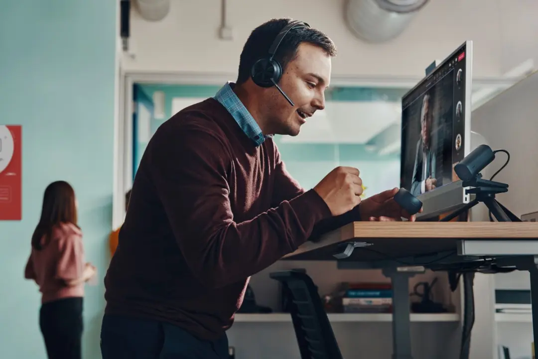 HP Poly Voyager Focus 2 Headset - Noise Cancelling - Zwart