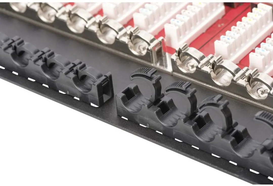 Digitus Class E 0.5U DN-91624S-SL-SH - Zwart