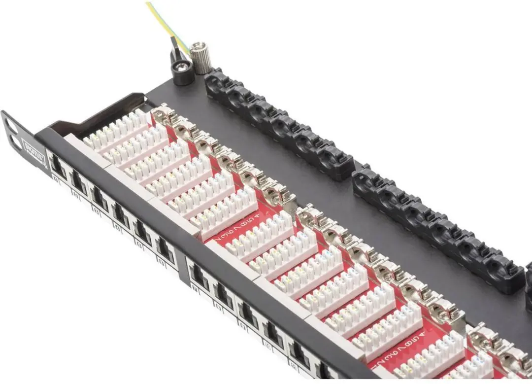 Digitus Class E 0.5U DN-91624S-SL-SH - Zwart