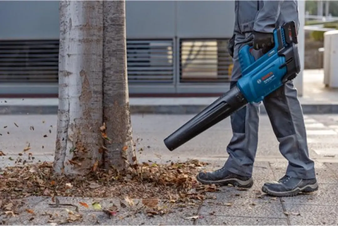 Bosch Professional GBL 18V-750 Bladblazer