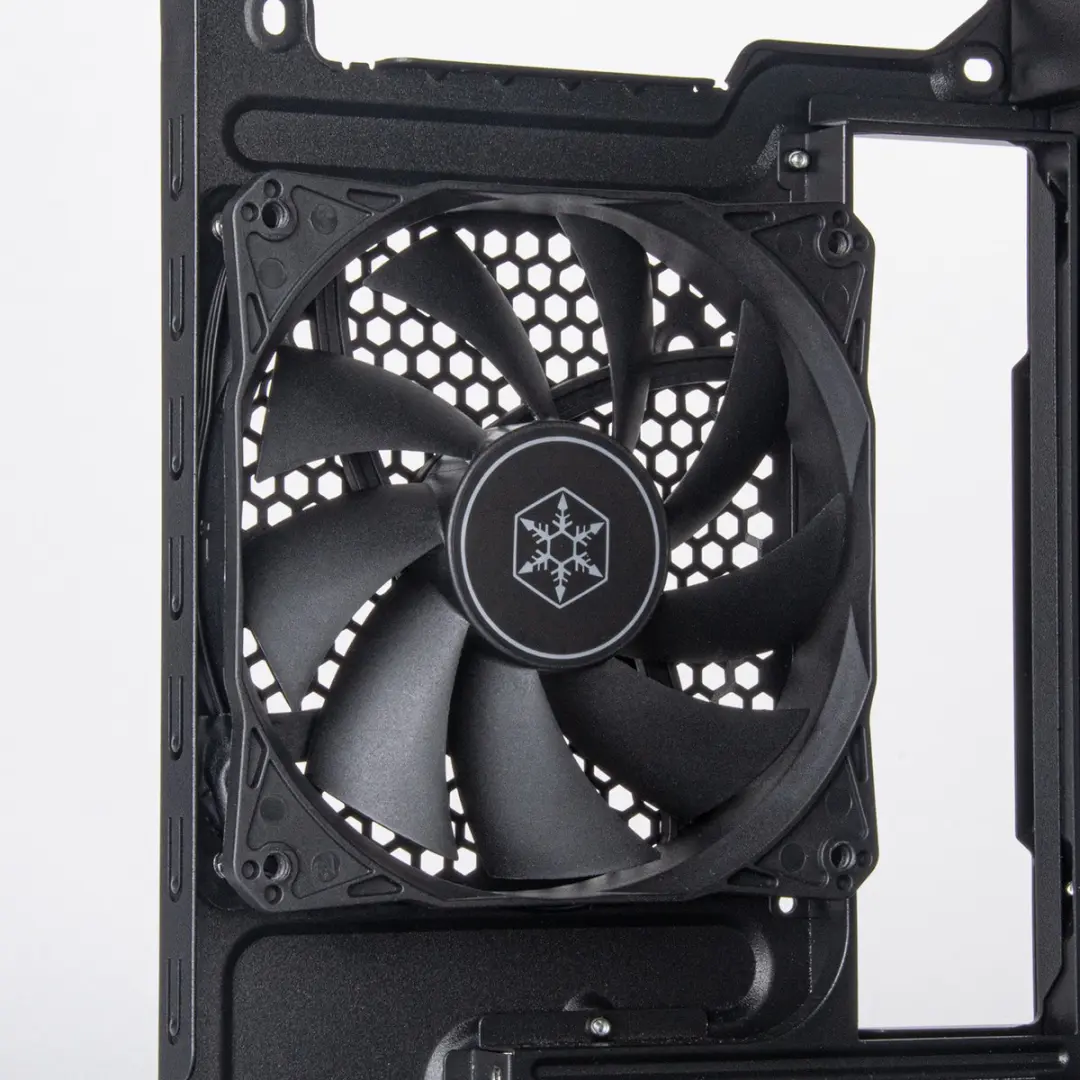 SilverStone FARA 311 Behuizing - Zwart