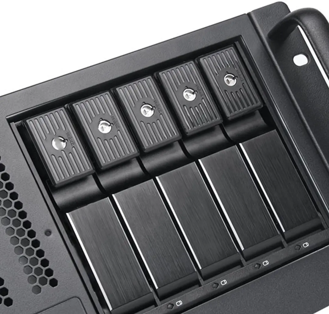 SilverStone RM41-H08 Rack - 12 Bays - Zwart