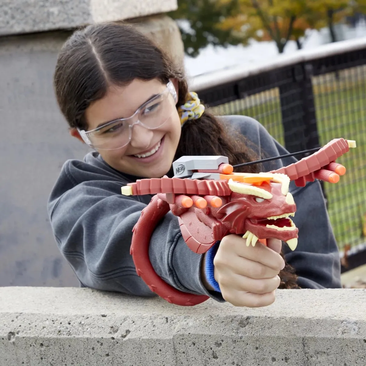 Nerf Dungeons & Dragons Themberchaud F6275 - Grijs/Oranje/Rood/Geel