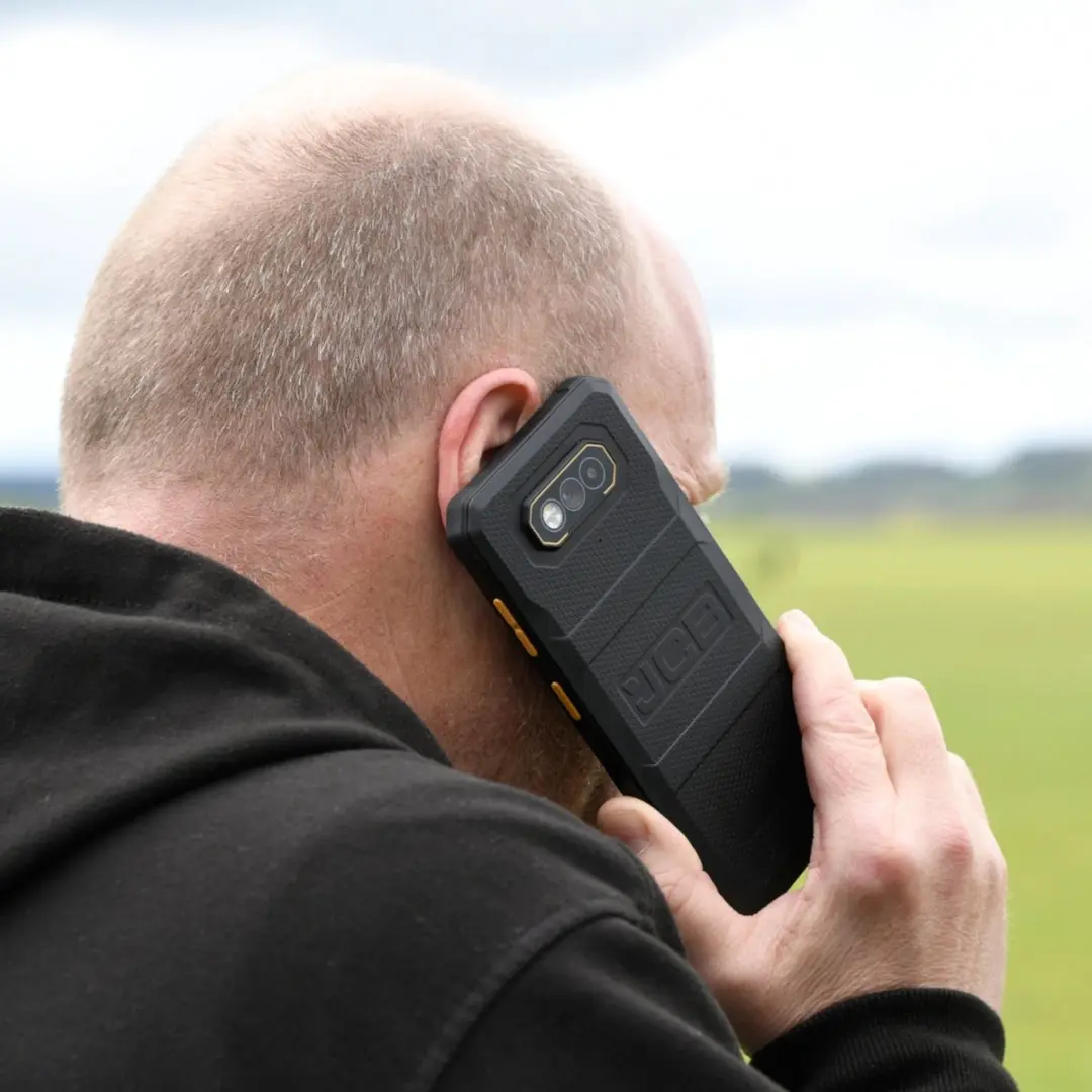 JCB Toughphone E10 - 64GB - 8GB RAM - 6.6" - Zwart