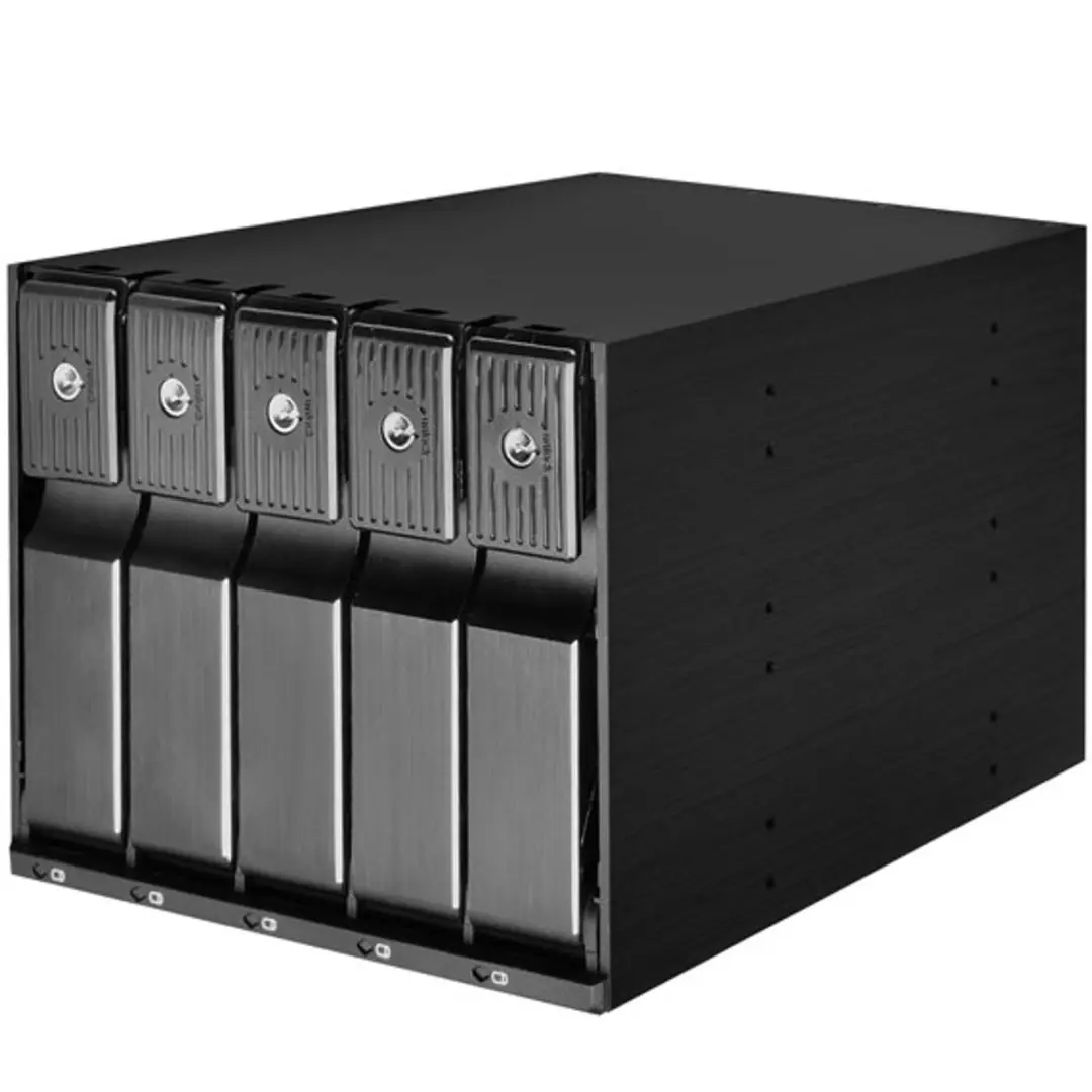 SilverStone SST-FS305-12G Disk Array