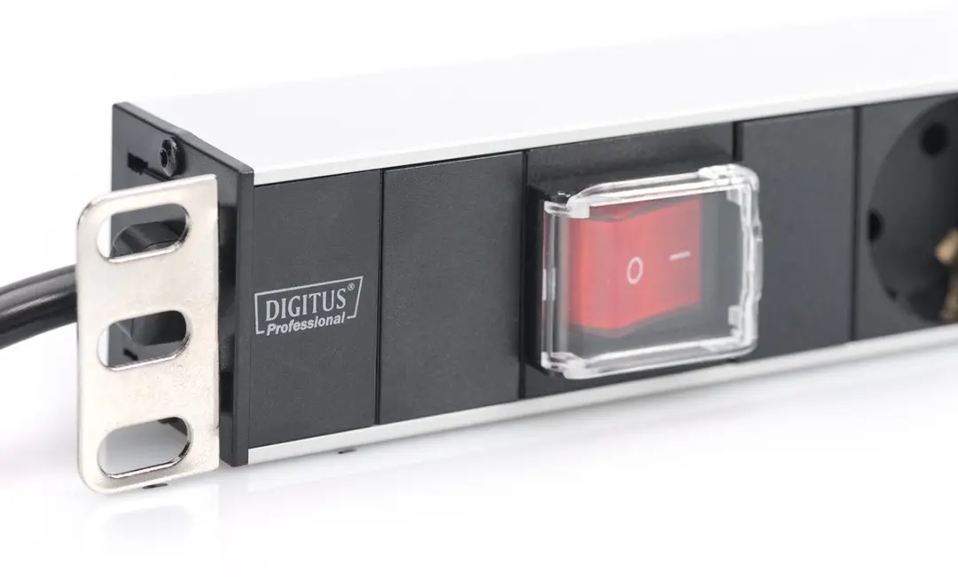 Digitus DN-95402 Power Uitbreiding 7 Stopcontacten - 4000W - Zwart